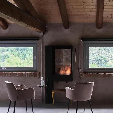 Cascina Facelli - Luxury Bed & Breakfast 4*