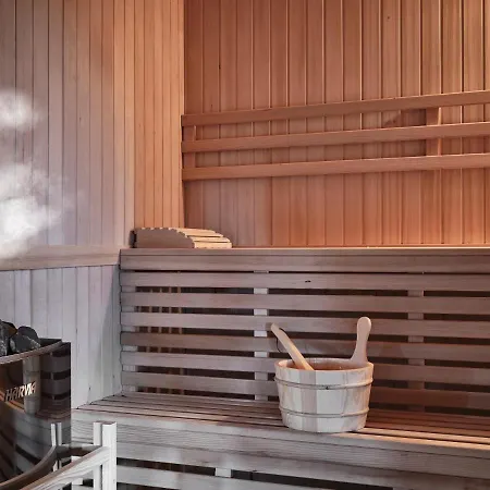 Cascina Facelli - Luxury Bed & Breakfast 4*