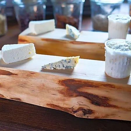 Cascina Facelli - Luxury فندق مبيت وإفطار Bossolasco