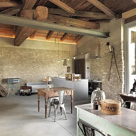 فندق مبيت وإفطار Cascina Facelli - Luxury