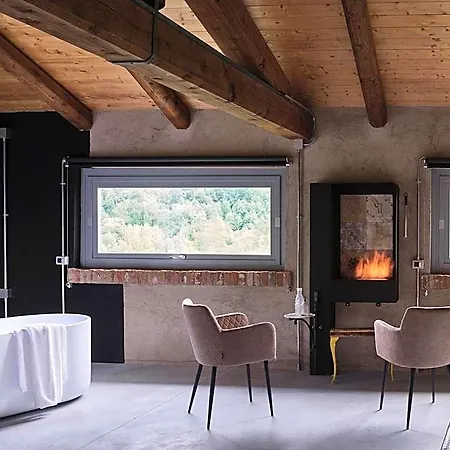 فندق مبيت وإفطار Cascina Facelli - Luxury 4*