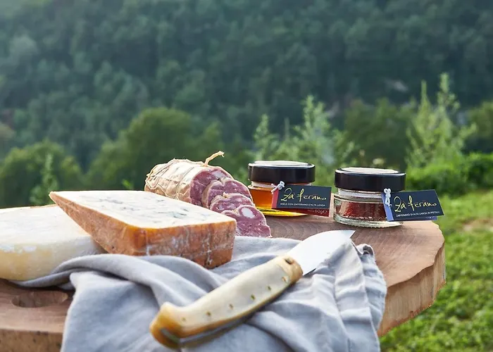 Frühstückspension Cascina Facelli - Luxury 4*