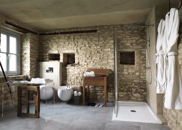 Frühstückspension Cascina Facelli - Luxury Bossolasco