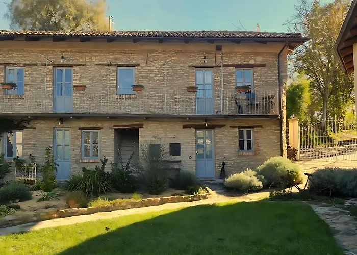 Cascina Facelli - Luxury Bossolasco